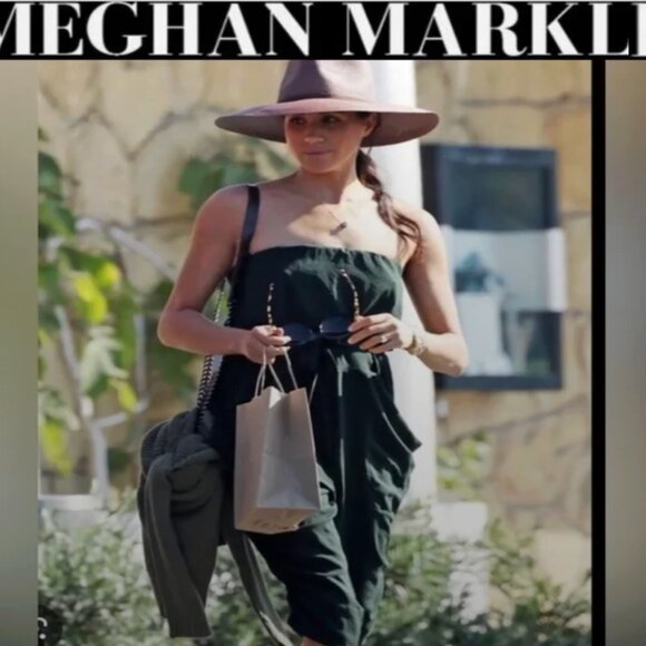 malia mills Dresses & Skirts - Malia Mills Dress | black/ Meghan Markle